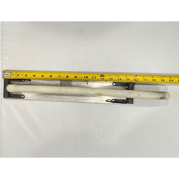 Vintage Large Hard Plastic Contour Sander - Picture 5 of 5